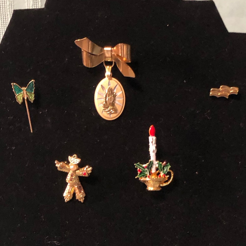 Vintage Goldtone Pins